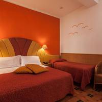 Economy Triple Room