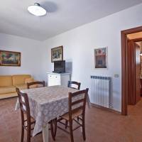 One-Bedroom Apartment with Patio