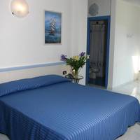 Double or Twin Room with Beach Access