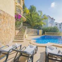 Deluxe Villa