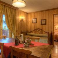 Family Suite with Balcony (4 adults)
