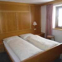 One-Bedroom Apartment (3 Adults)