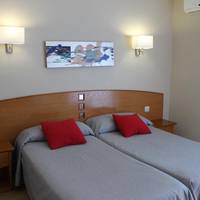 Double Room (2 Adults + 2 Children)