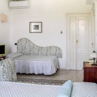 Triple Room with Pool View