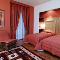 Twin Room with Balcony