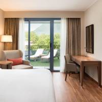Deluxe King Room with Terrace