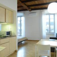 One-Bedroom Apartment with Balcony