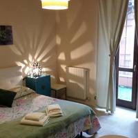 Standard Double Room with Shared Bathroom