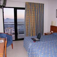 Double or Twin Room with Sea View