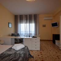 Standard Triple Room with Sea View