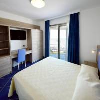 Suite (3 Adults)