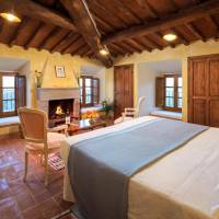Suite with Hot Tub