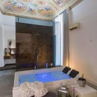 King Suite with Spa Bath