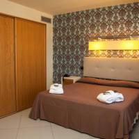 Standard Double Room with Spa Access 