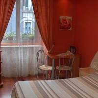 Single Room with Shared Bathroom