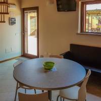 One-Bedroom Apartment - Split Level (3 adults) 