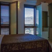 Two-Bedroom Apartment - Split Level (5 Adults)