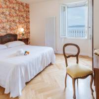 Superior Double or Twin Room with Lake View