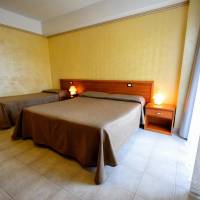 Economy Triple Room