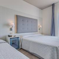 Triple Room with Balcony and Sea View