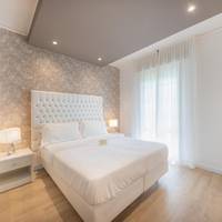 Double Room with Partial Sea View