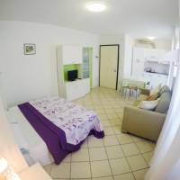 Studio with Balcony (3 Adults) 