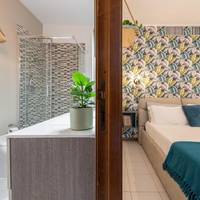 Deluxe Double Room with Garden View