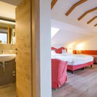 Comfort Quadruple Room