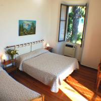 Triple Room with Private External Bathroom