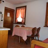 One-Bedroom Apartment (3 Adults)