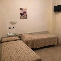 Twin Room with Private Bathroom