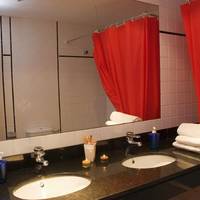 Twin Room with Private External Bathroom