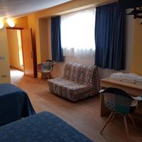 Triple Room with Bath