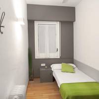 Single Room with Shared Bathroom