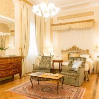 Grand Deluxe Room