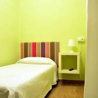 Single Room with Shared Bathroom
