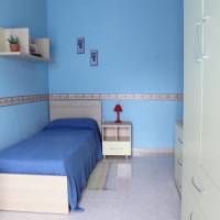 Single Room with Shared Bathroom