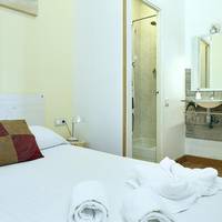 Double Room with Shared Bathroom and Private Shower