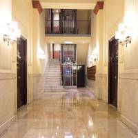 Three-Bedroom Apartment - Calle Viladomat(remodeled), 107