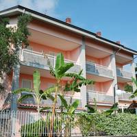 One-Bedroom Apartment - Ground Floor