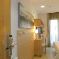 Double Room with Private Bathroom and Balcony