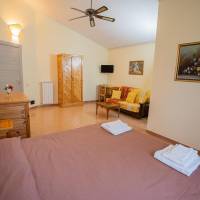 Quadruple Room with Garden View