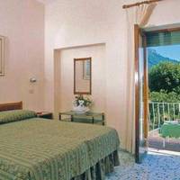 Room #8445227