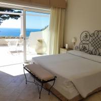 Deluxe Double or Twin Room with Sea View