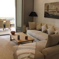 Splendid Three-Bedroom Apartment with Terrace