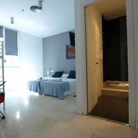 Quadruple Room with Private Bathroom