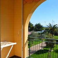 Studio - Split Level (6 Adults)