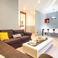 Three-Bedroom Apartment - Gran Via de les Corts Catalanes 561