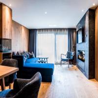 Suite with Mountain View