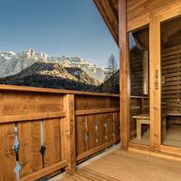 Suite with Sauna